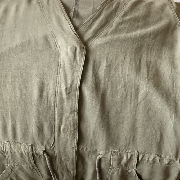 Splendid  willow green jumpsuit oversized, snap front closure - Picture 7 of 7